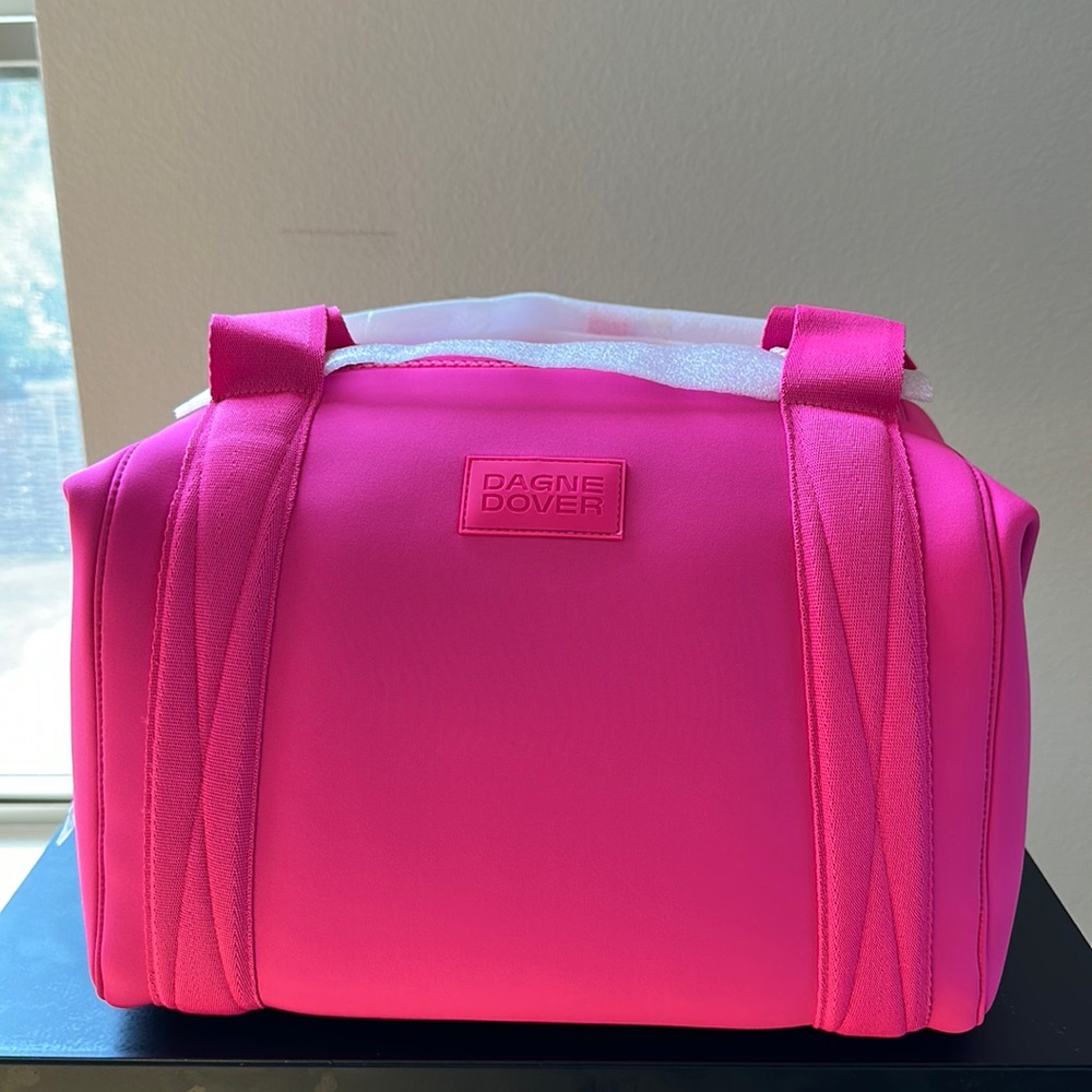 NWT Dagne Dover Medium Landon in Hottest Pink